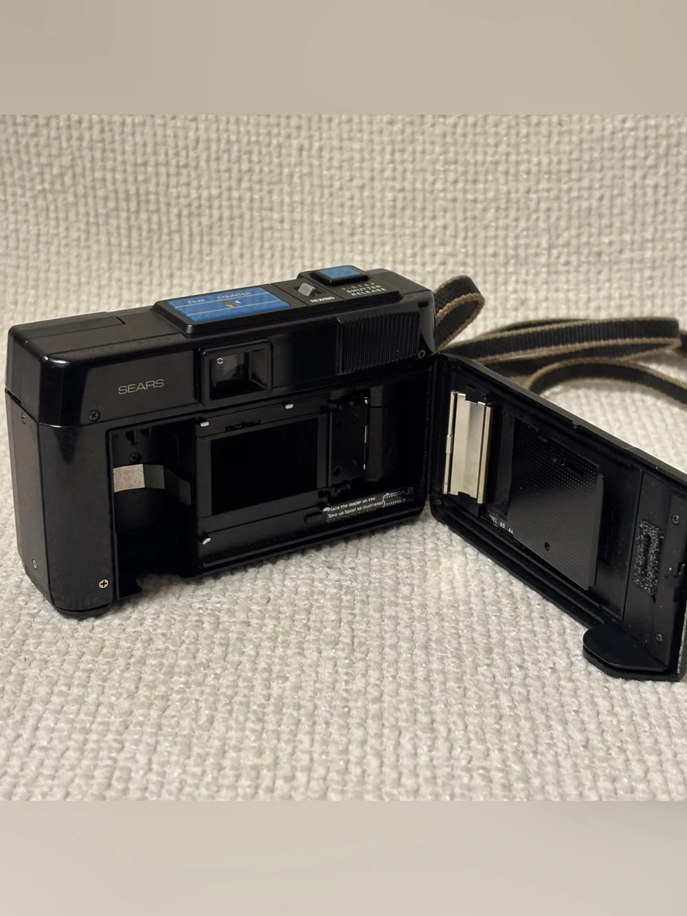 Vintage Sears M35 AF Autofocus 35mm Film Point & Shoot Camera 38mm Lens